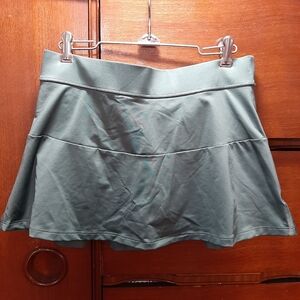 Victoria Sport Green Activewear Skort